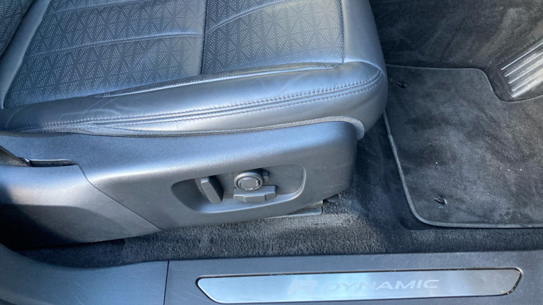 Land Rover Range Rover Evoque 2.0 P250 R-Dynamic HSE 5dr Auto Petrol Hatchback